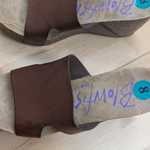 Blowfish Brown Wedges - Picture 6 of 6